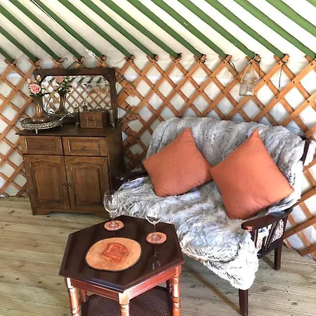 Mill Stream Yurt Hotel Colyton Exterior photo